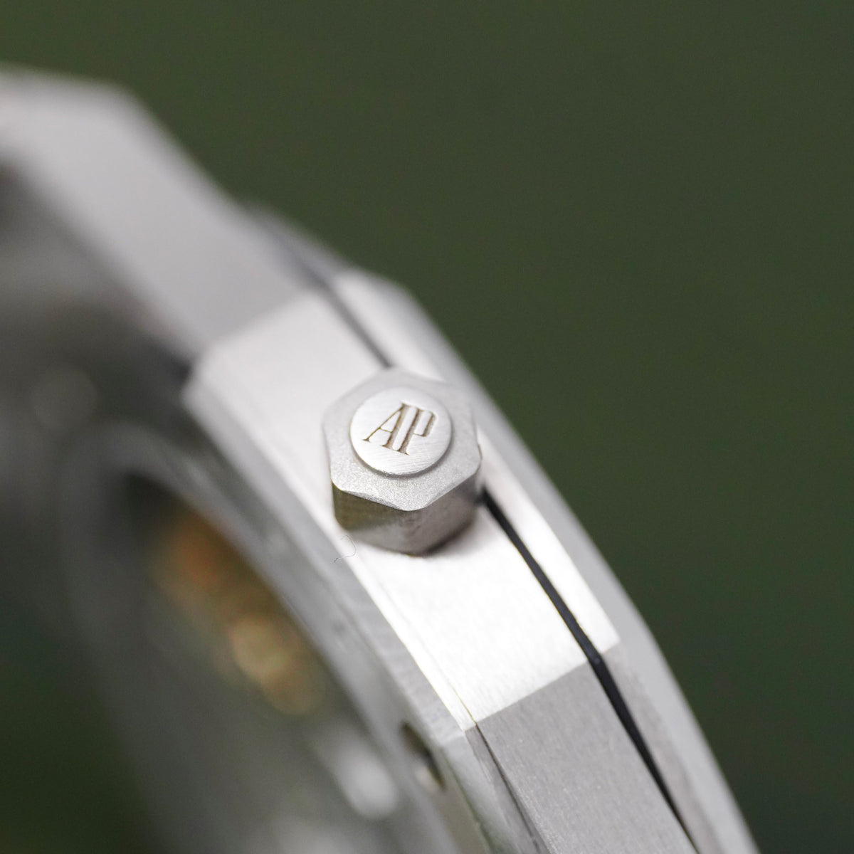 Audemars Piguet Royal Oak “Jumbo” Extra-Thin – Ref. 16202PT — 10
