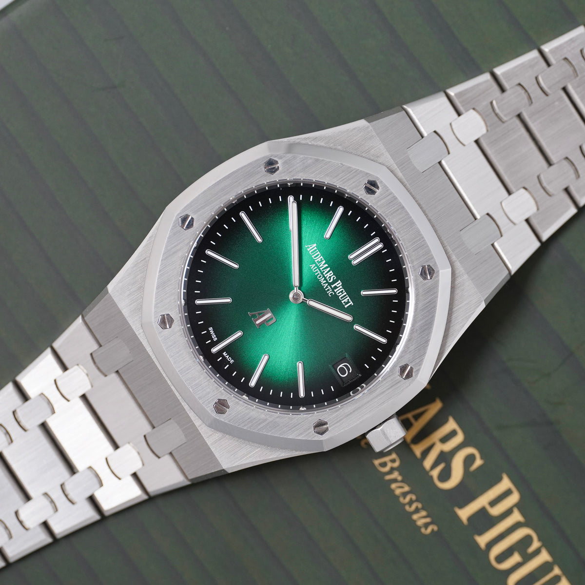 Audemars Piguet Royal Oak “Jumbo” Extra-Thin – Ref. 16202PT — 11