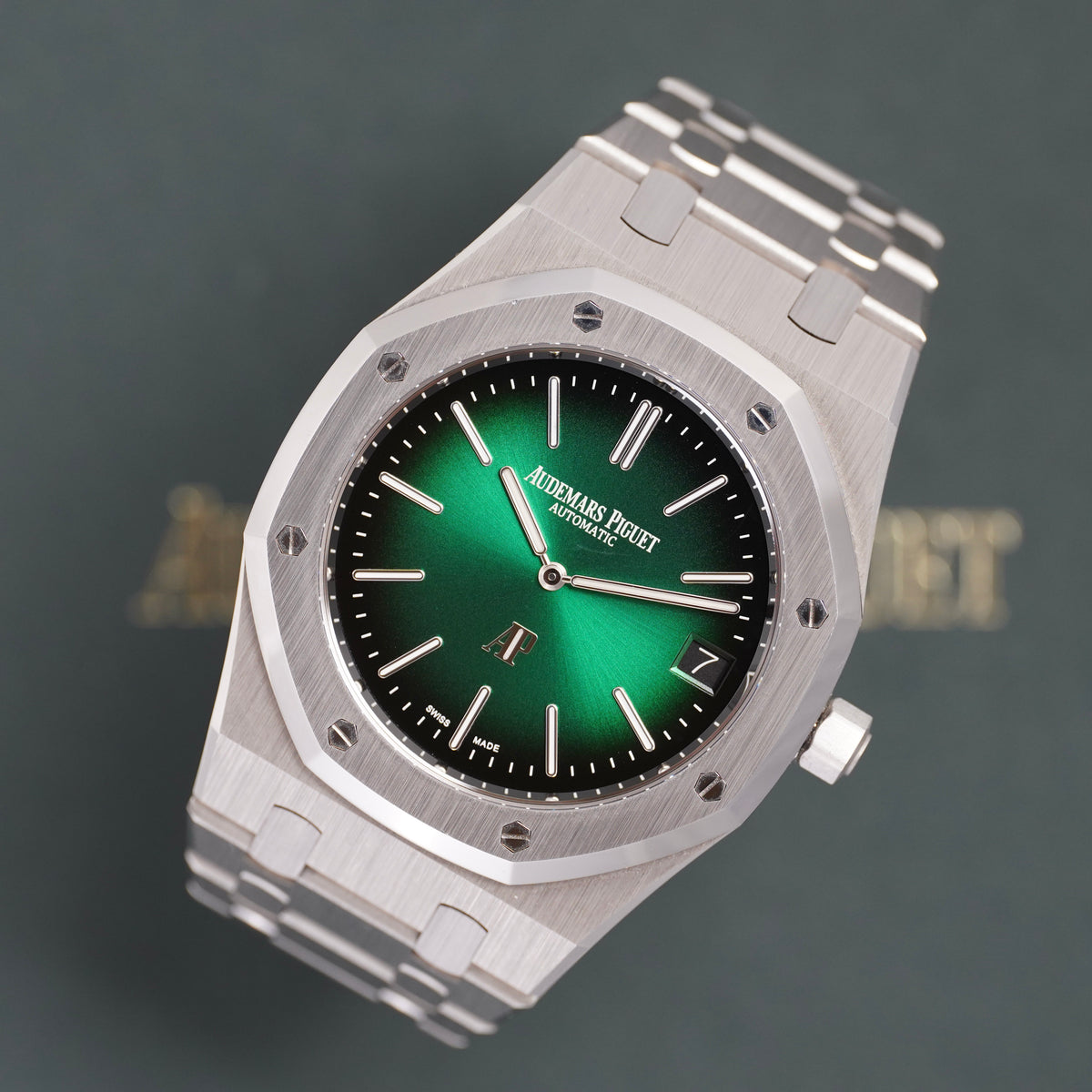 Audemars Piguet Royal Oak “Jumbo” Extra-Thin – Ref. 16202PT — 14