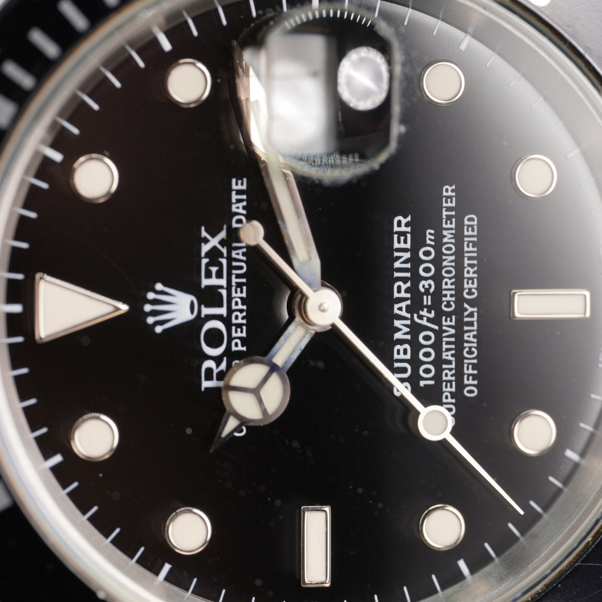 Rolex Submariner Date – Reference 16610 (1999) — 2