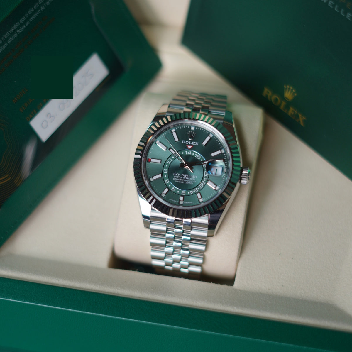 Rolex Sky-Dweller “Mint Green” – Ref. 336934 (2025) — 3