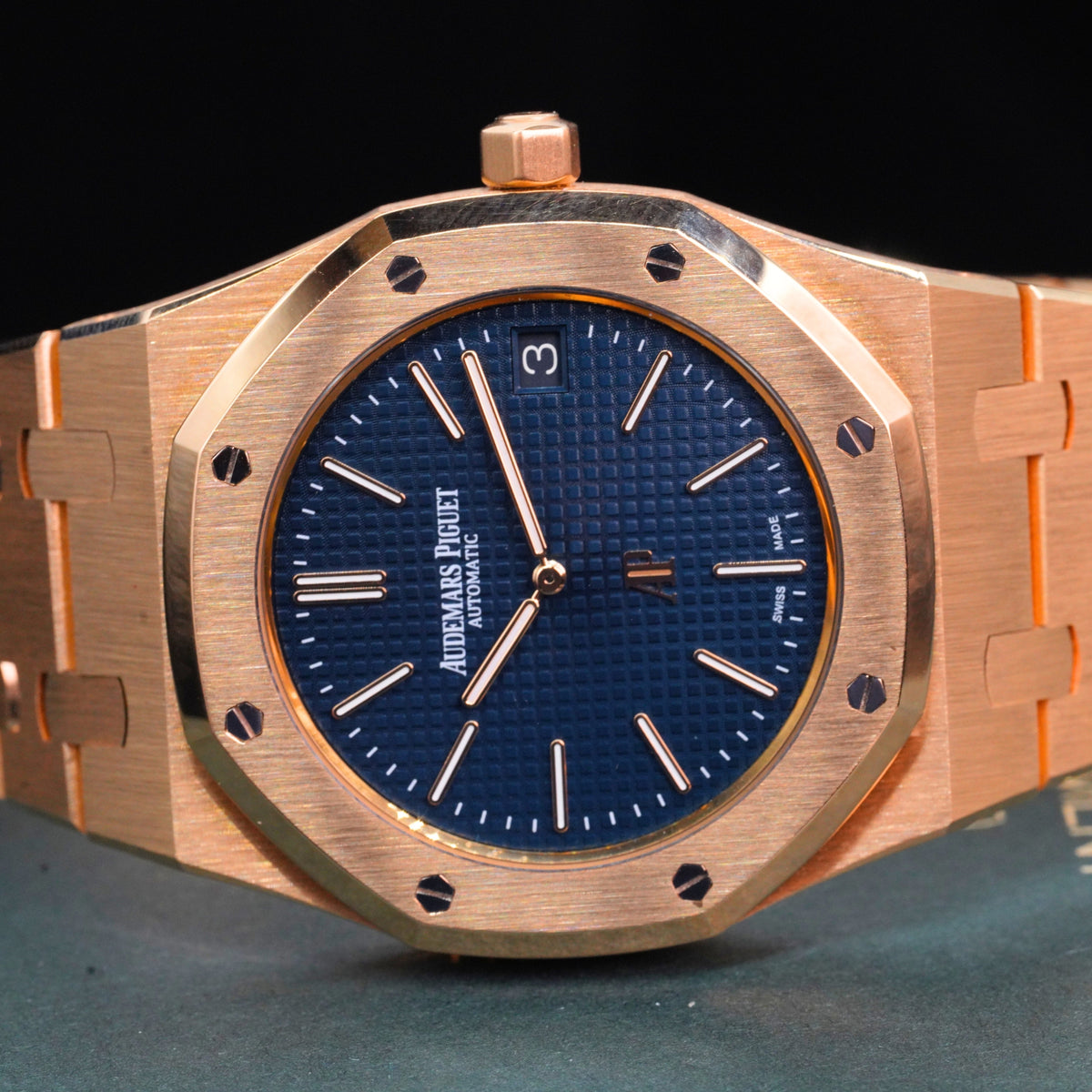Audemars Piguet Royal Oak Extra-Thin – Ref. 15202OR (2015) — 3