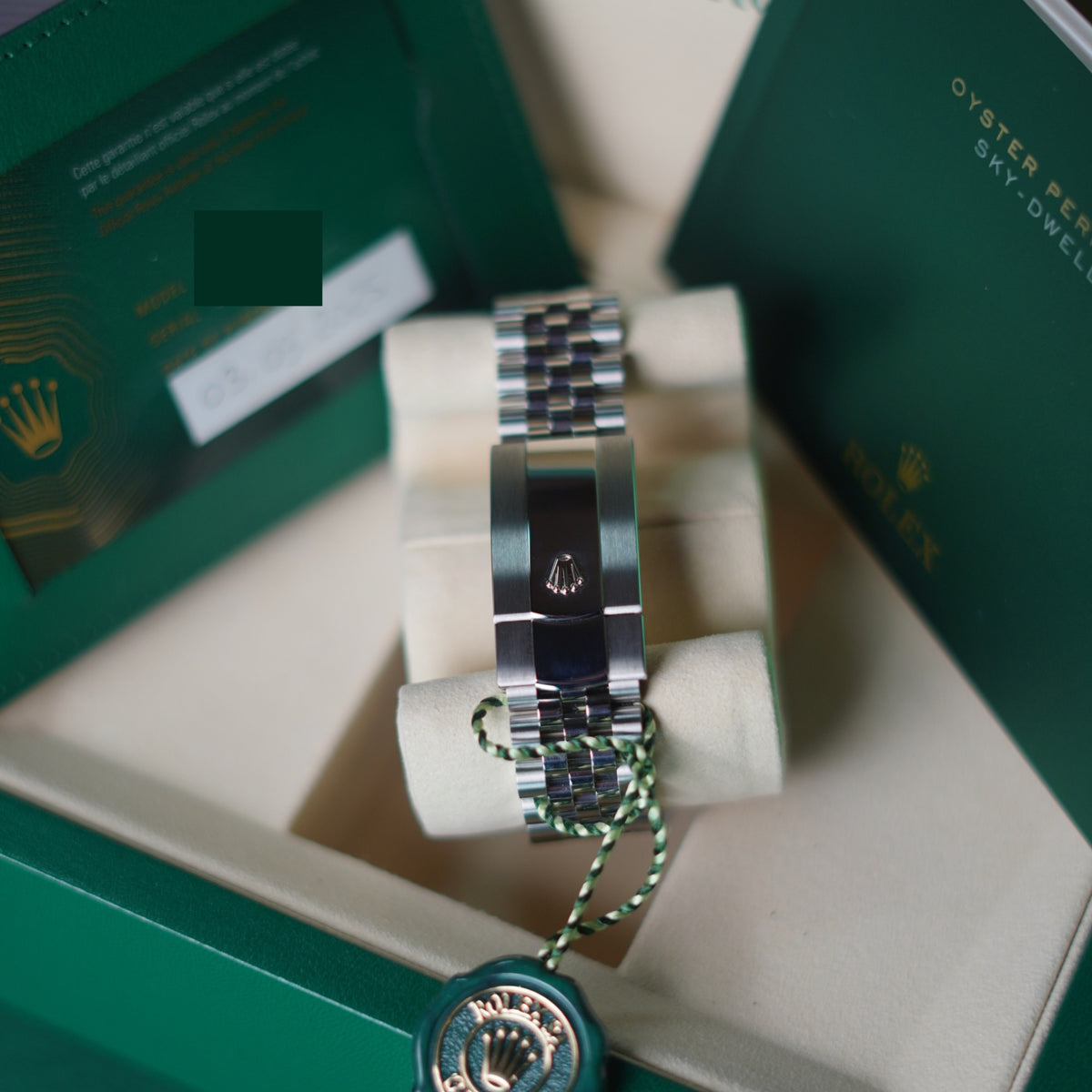 Rolex Sky-Dweller “Mint Green” – Ref. 336934 (2025) — 4