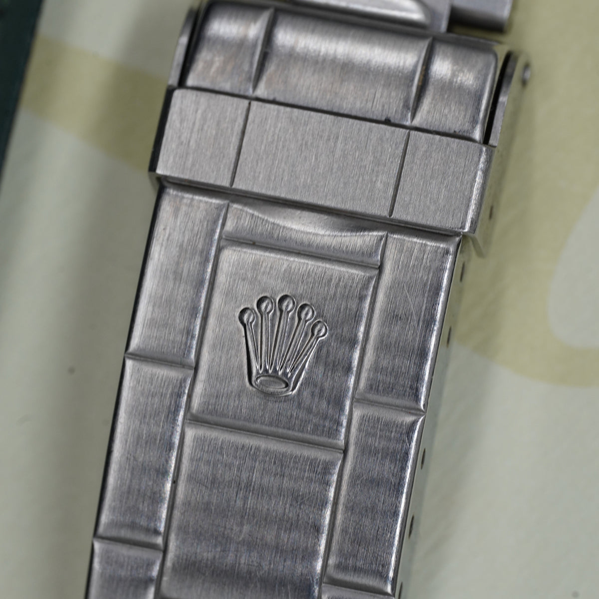 Rolex Submariner “Kermit” – Ref. 16610LV (2005) — 4