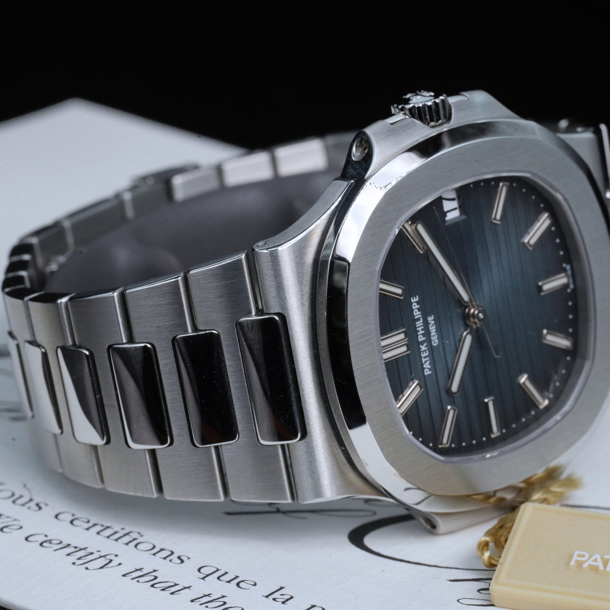 Patek Philippe Nautilus – Ref. 5711/1A-010 (2012) — 5