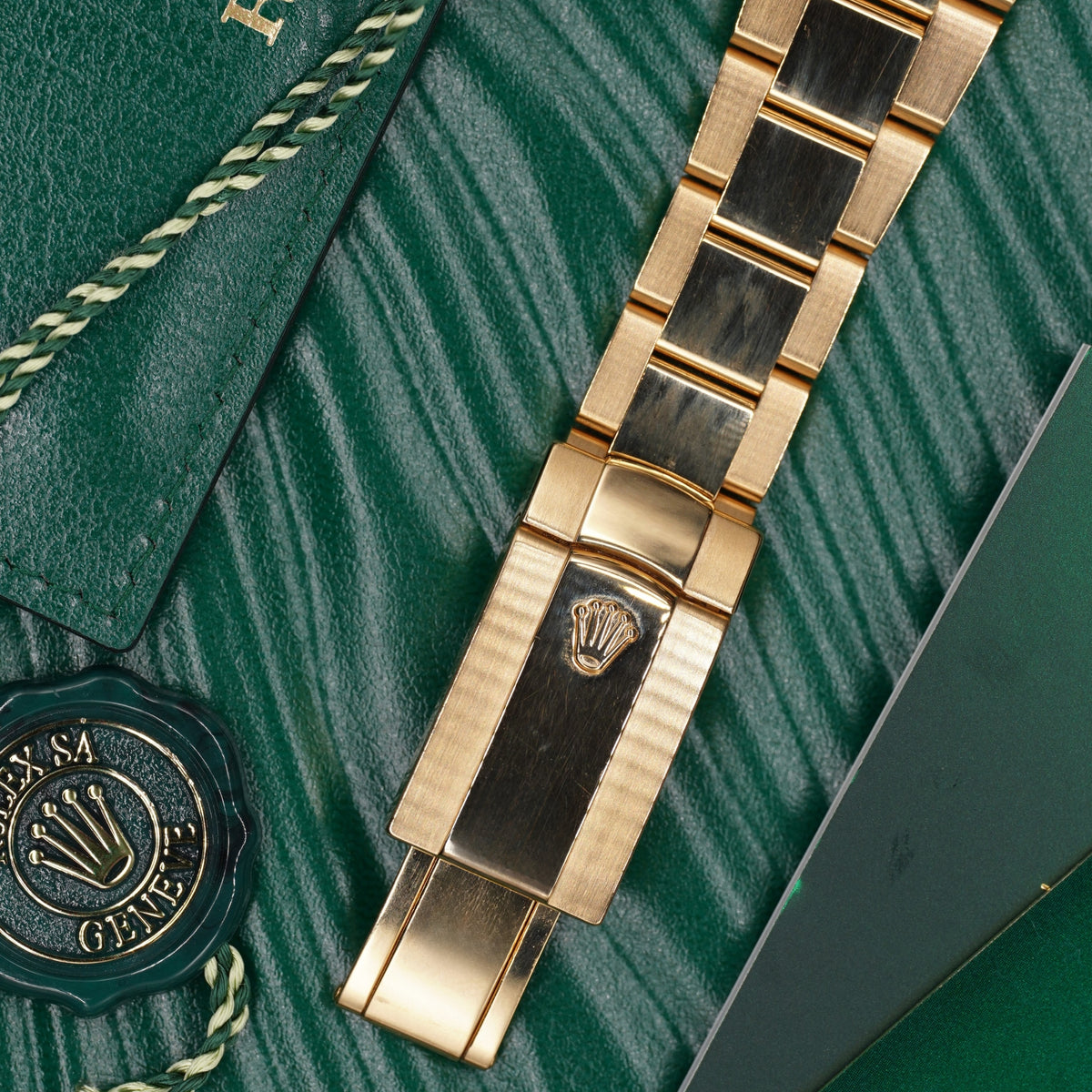 Rolex Sky-Dweller Yellow Gold – Ref. 326938 (2021) — 6