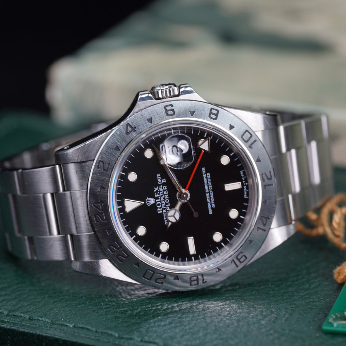 Rolex Explorer II – Reference 16570 (1990) — 6
