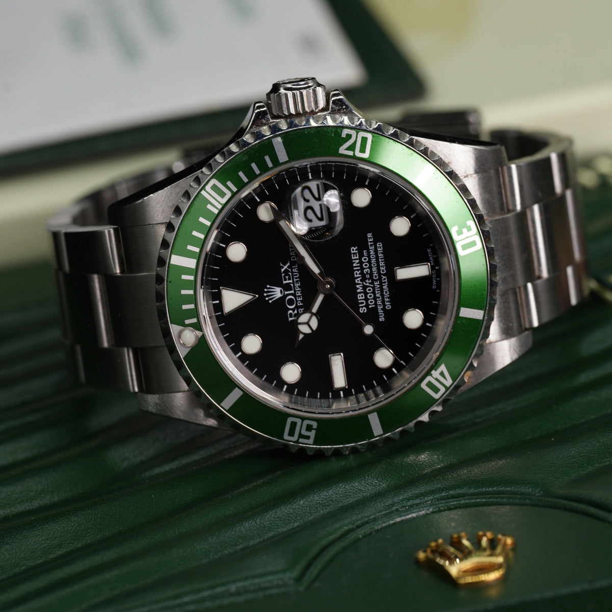 Rolex Submariner “Kermit” – Ref. 16610LV (2005) — 6
