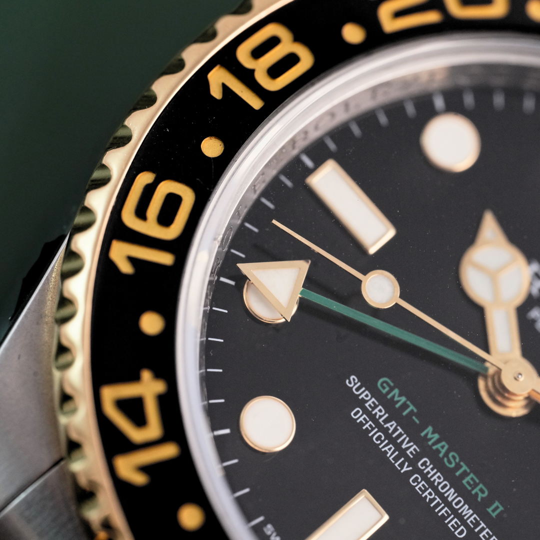 Rolex GMT-Master II Stainless Steel – Black Bezel – Green GMT Hand – Full Set