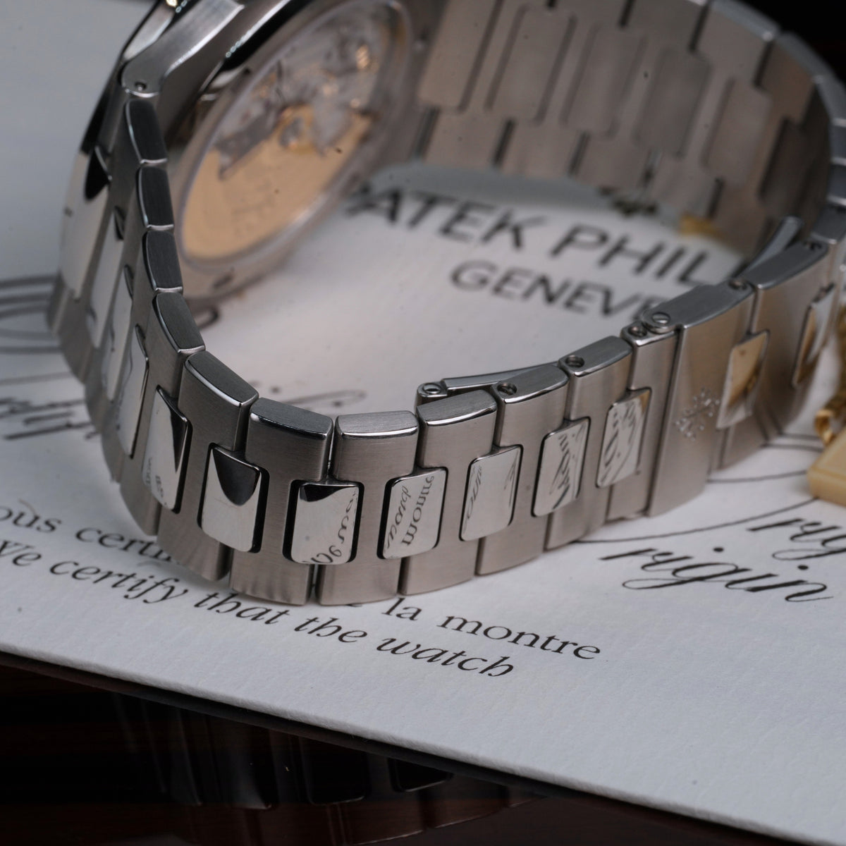 Patek Philippe Nautilus – Ref. 5711/1A-010 (2012) — 7