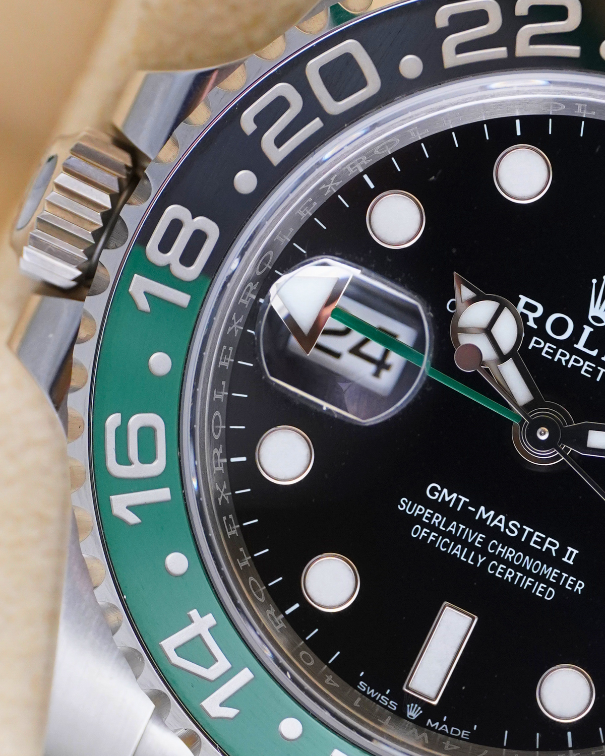 Rolex GMT-Master II “Left-Handed” – Ref. 126720VTNR — 4