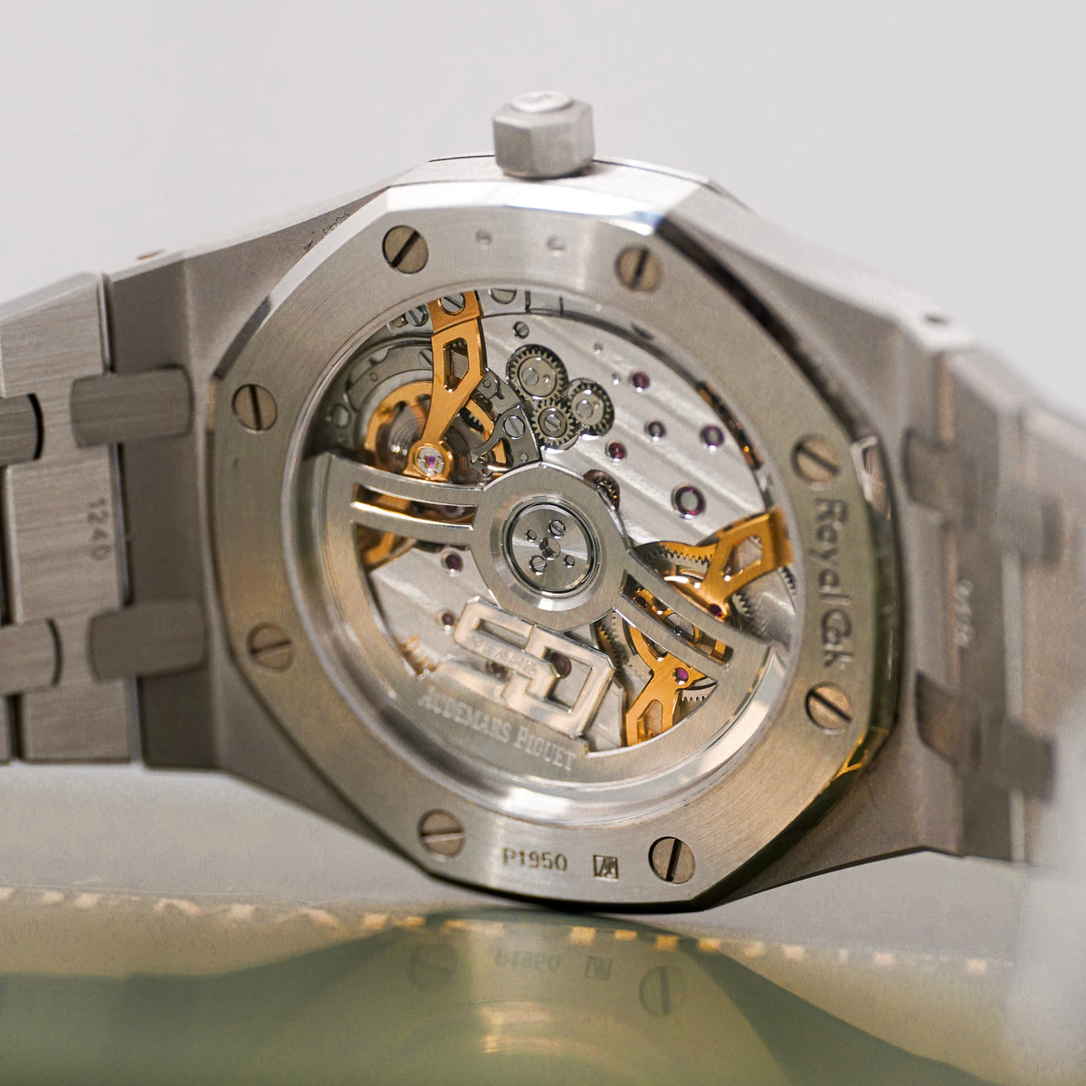 Audemars Piguet Royal Oak “Jumbo” Extra-Thin – Ref. 16202PT — 8