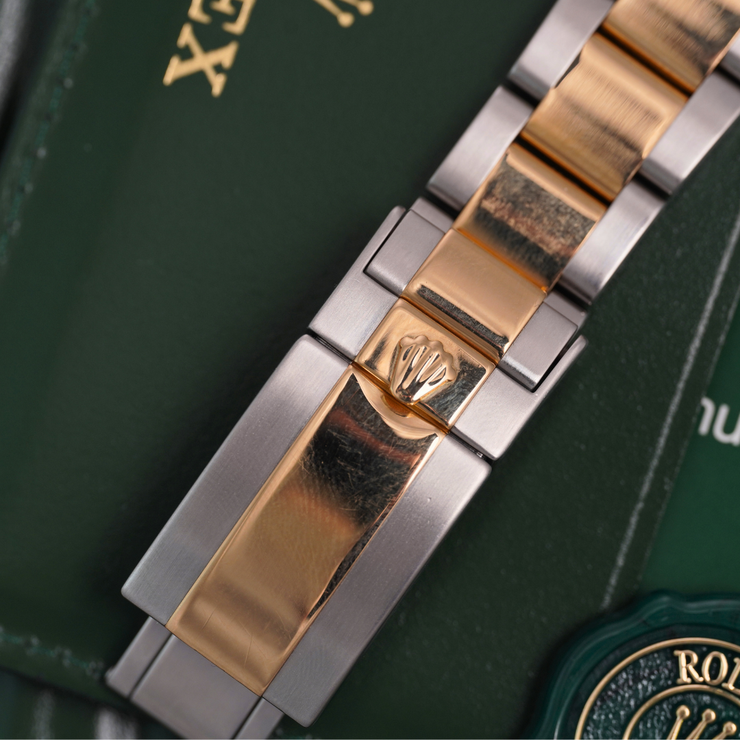 Rolex GMT-Master II Stainless Steel – Black Bezel – Green GMT Hand – Full Set