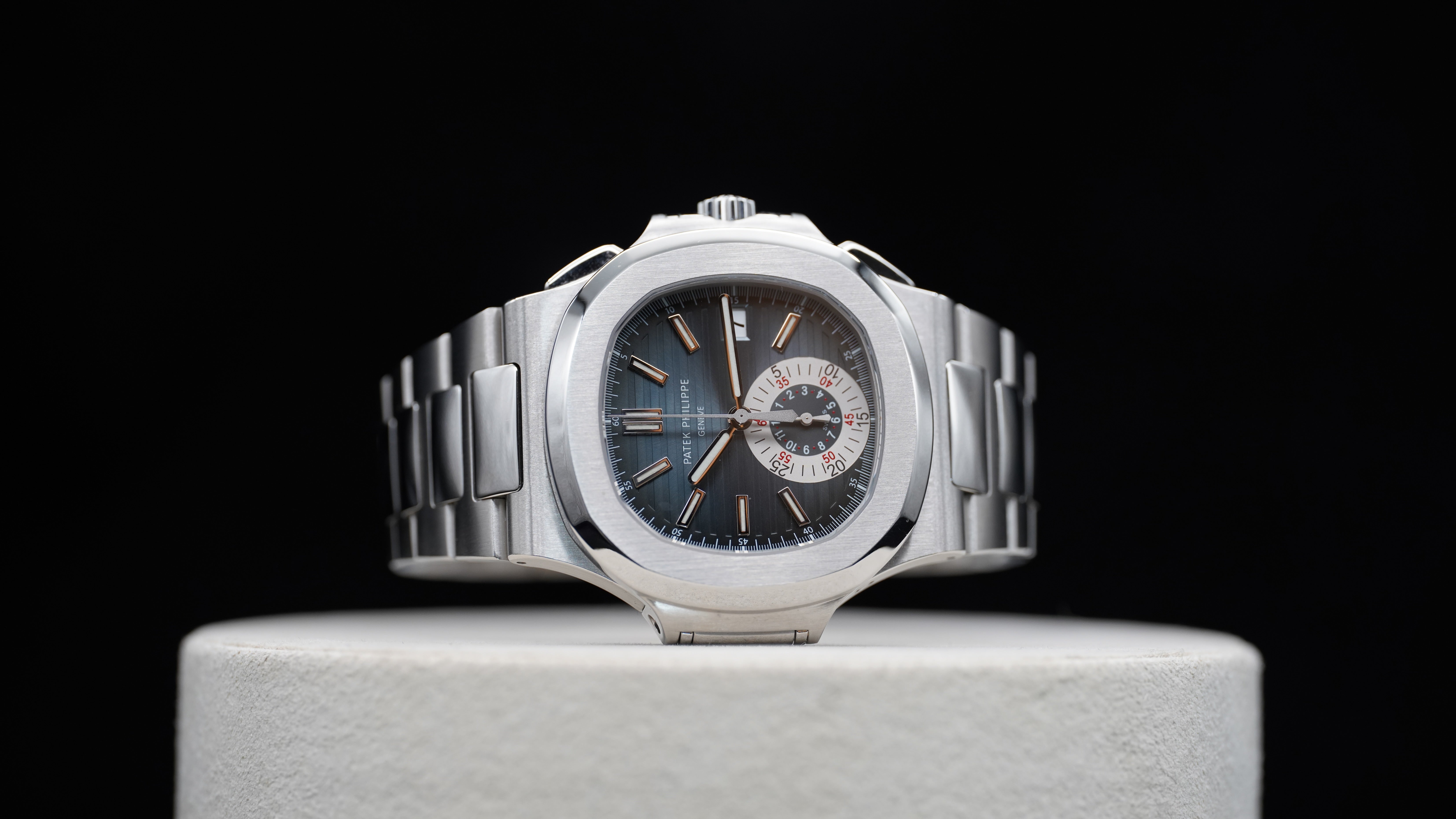 Patek Philippe Nautilus Chronograph - 5980/1A-001