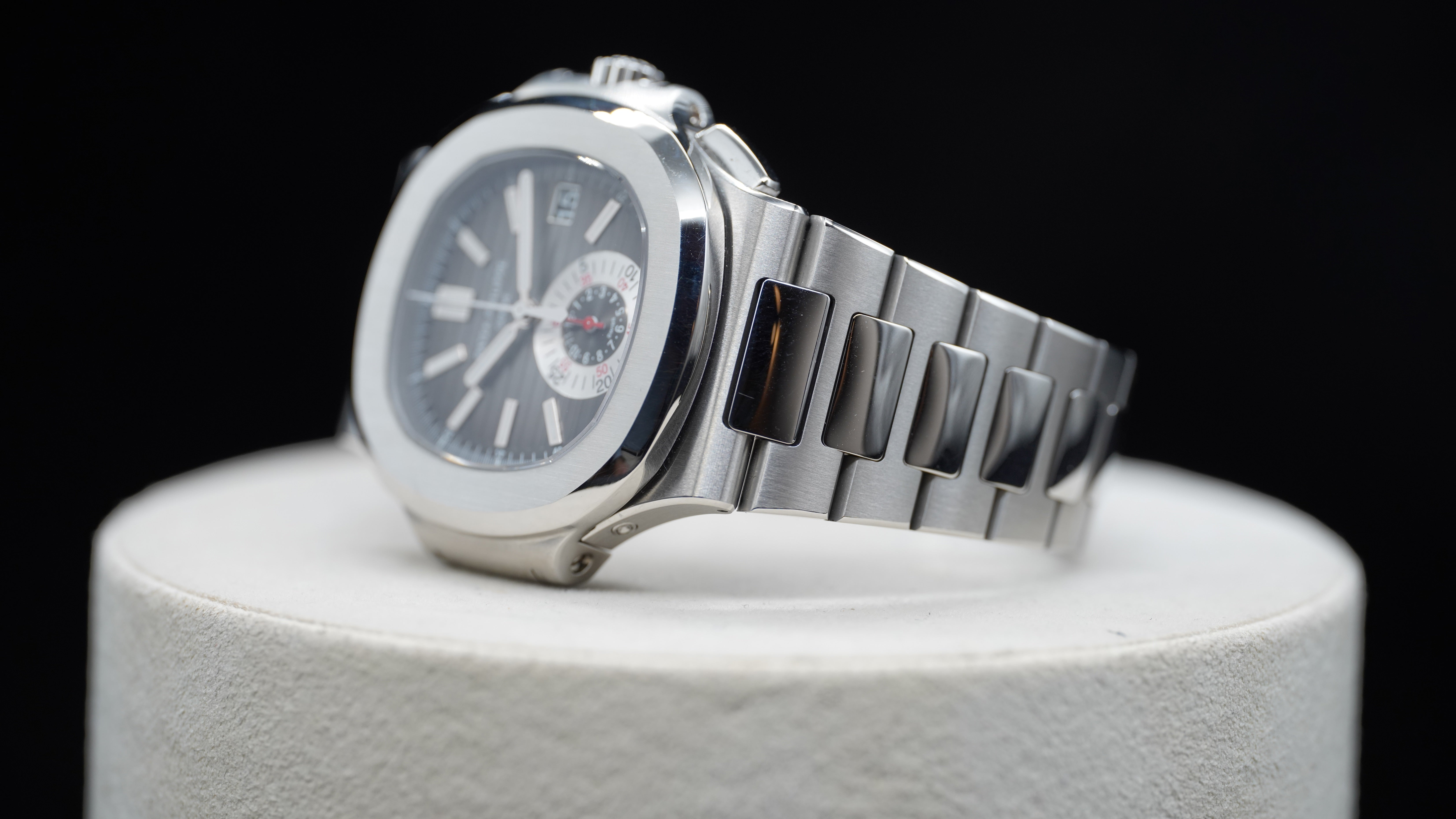 Patek Philippe Nautilus Chronograph - 5980/1A-014