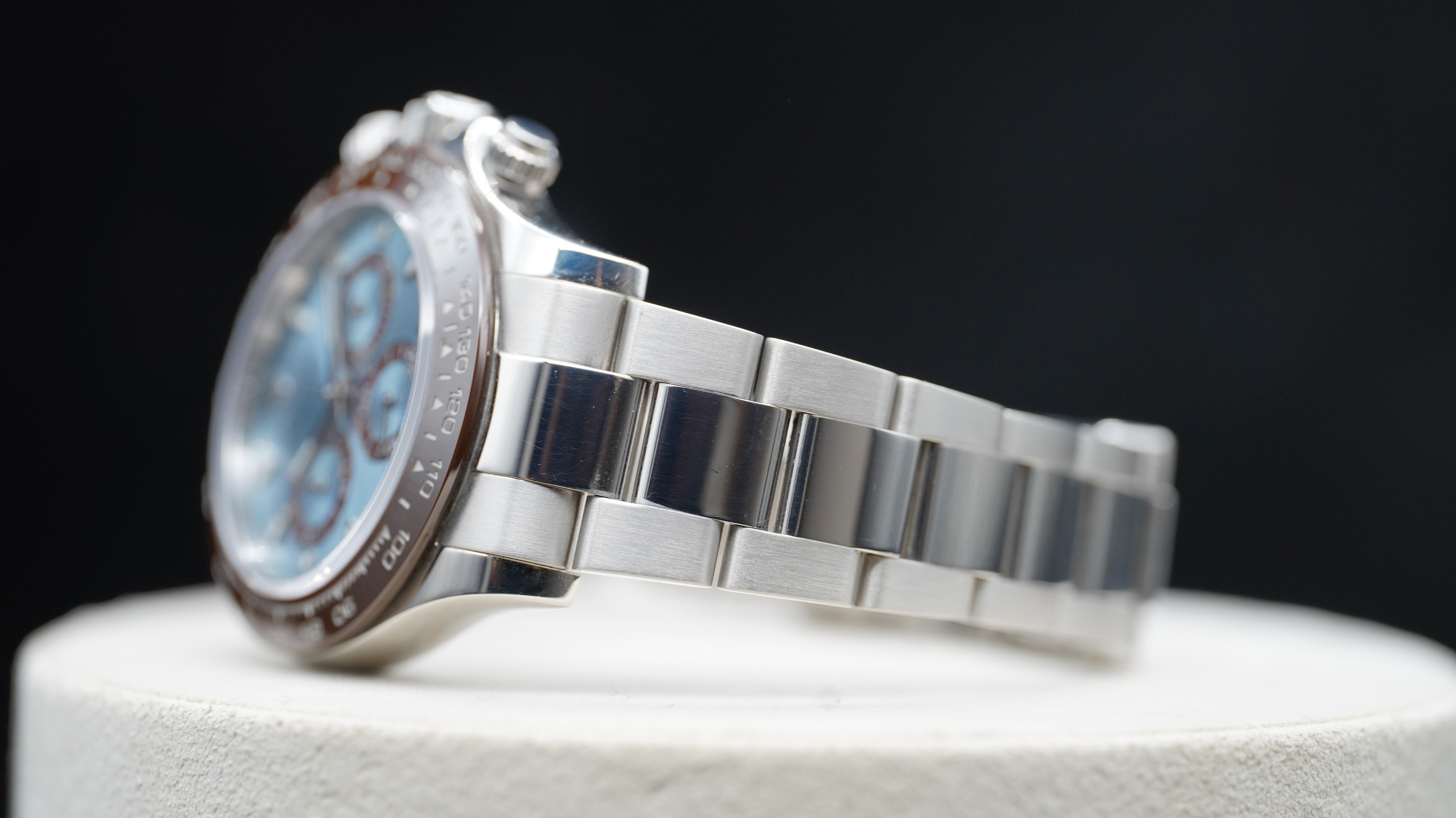 Rolex Cosmograph Daytona – Reference 116506 Platinum