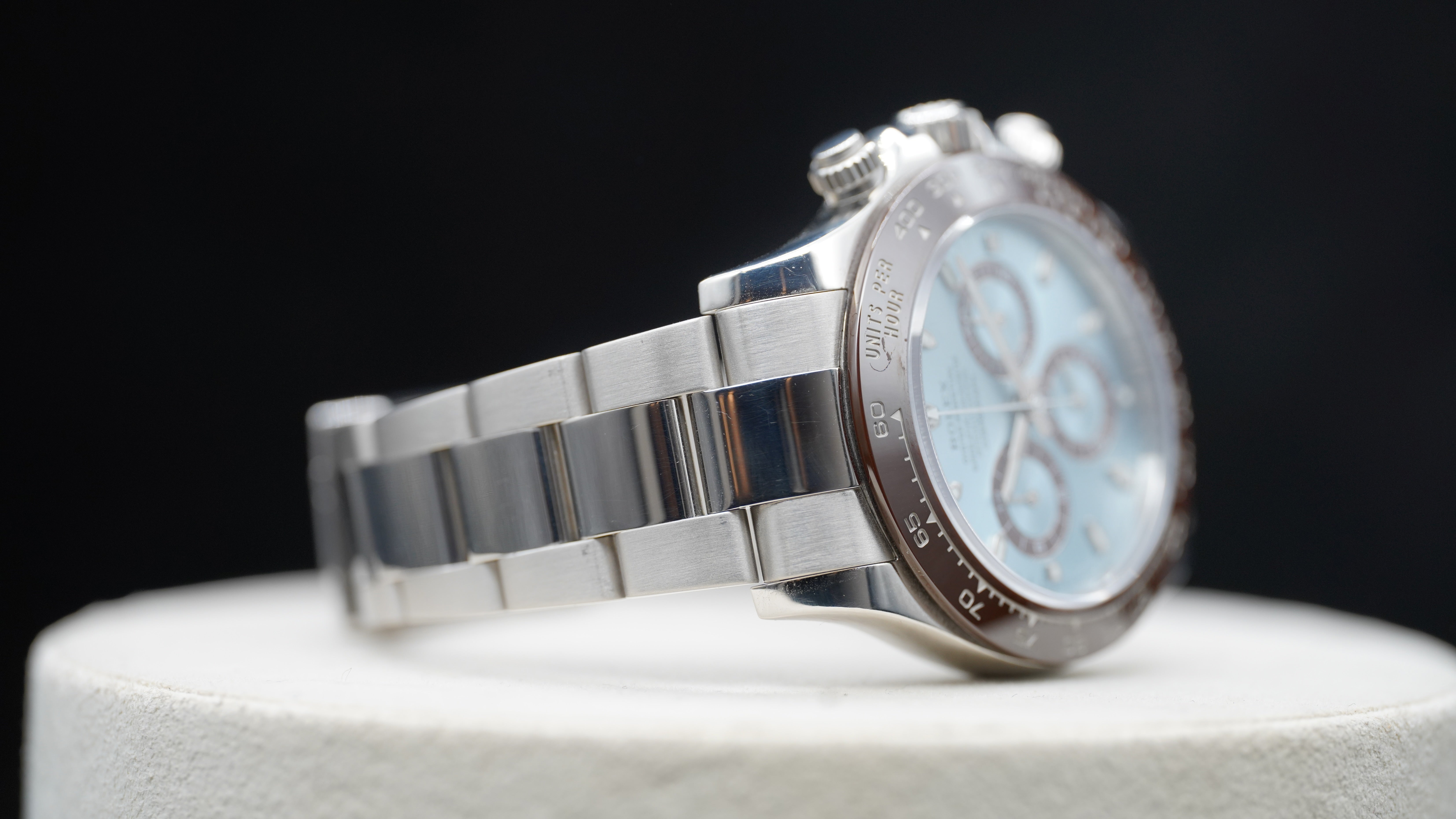 Rolex Cosmograph Daytona – Reference 116506 Platinum