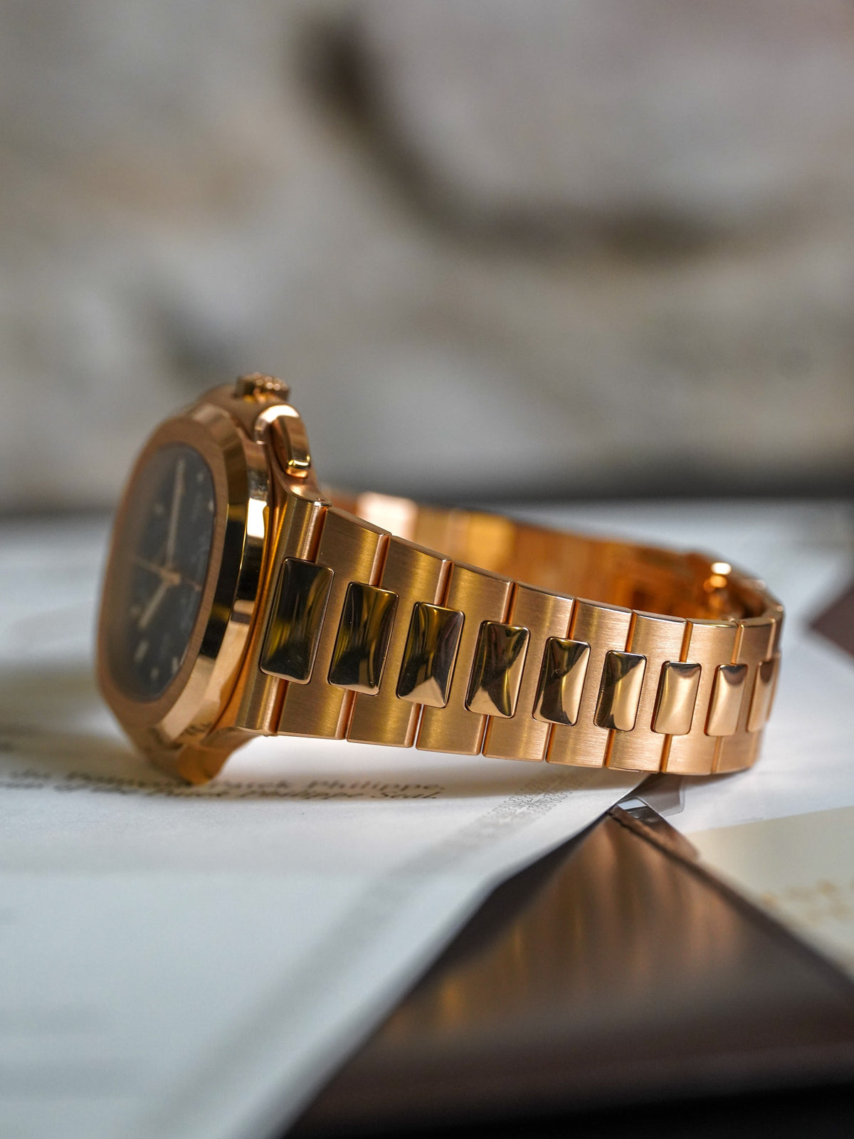 Patek Philippe Nautilus 5990/1R-001 Rose Gold Blue Dial Full Set 2021 — 5