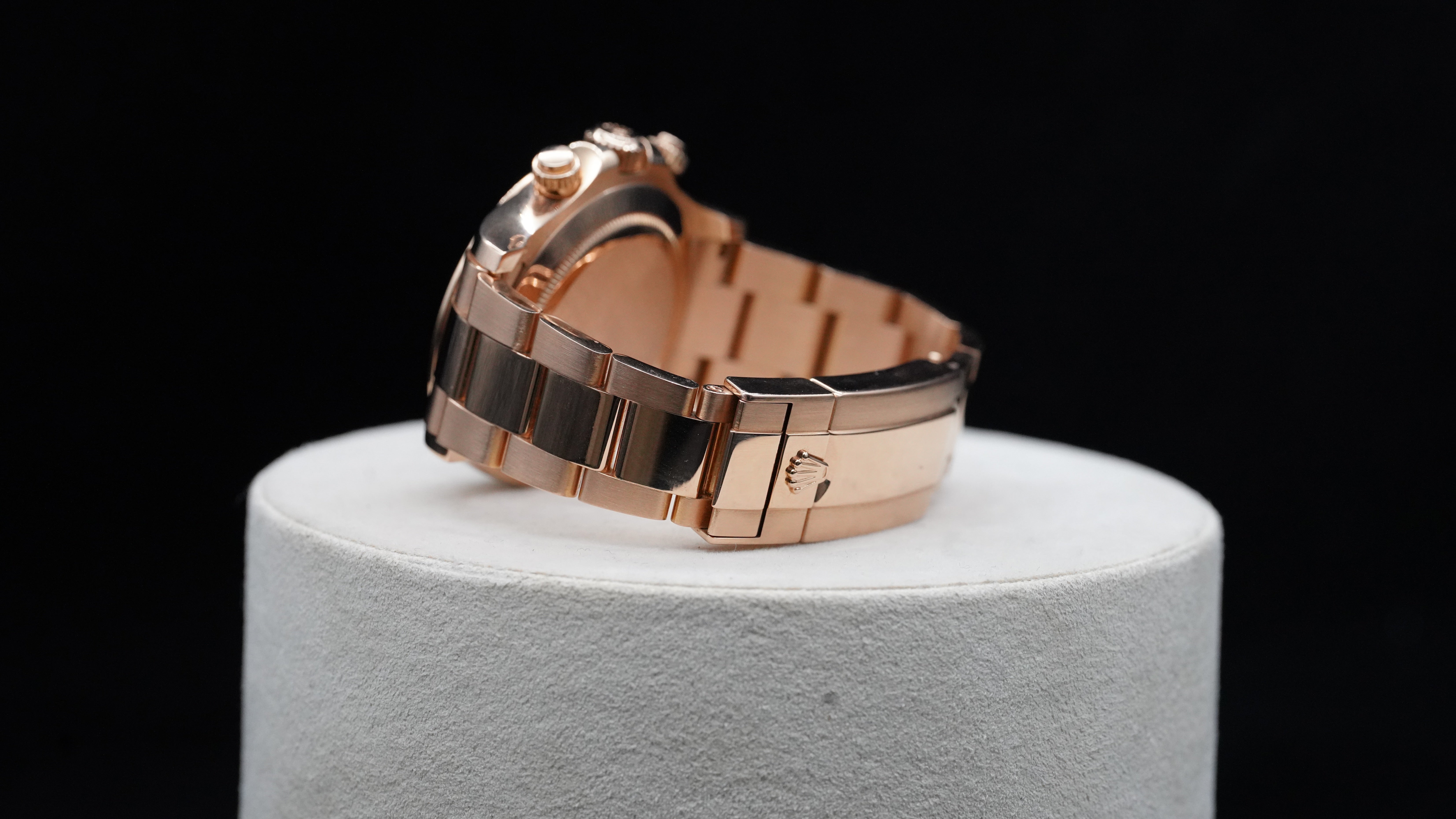 Rolex Cosmograph Daytona – Reference 116505 Rose Gold Baguette Dial