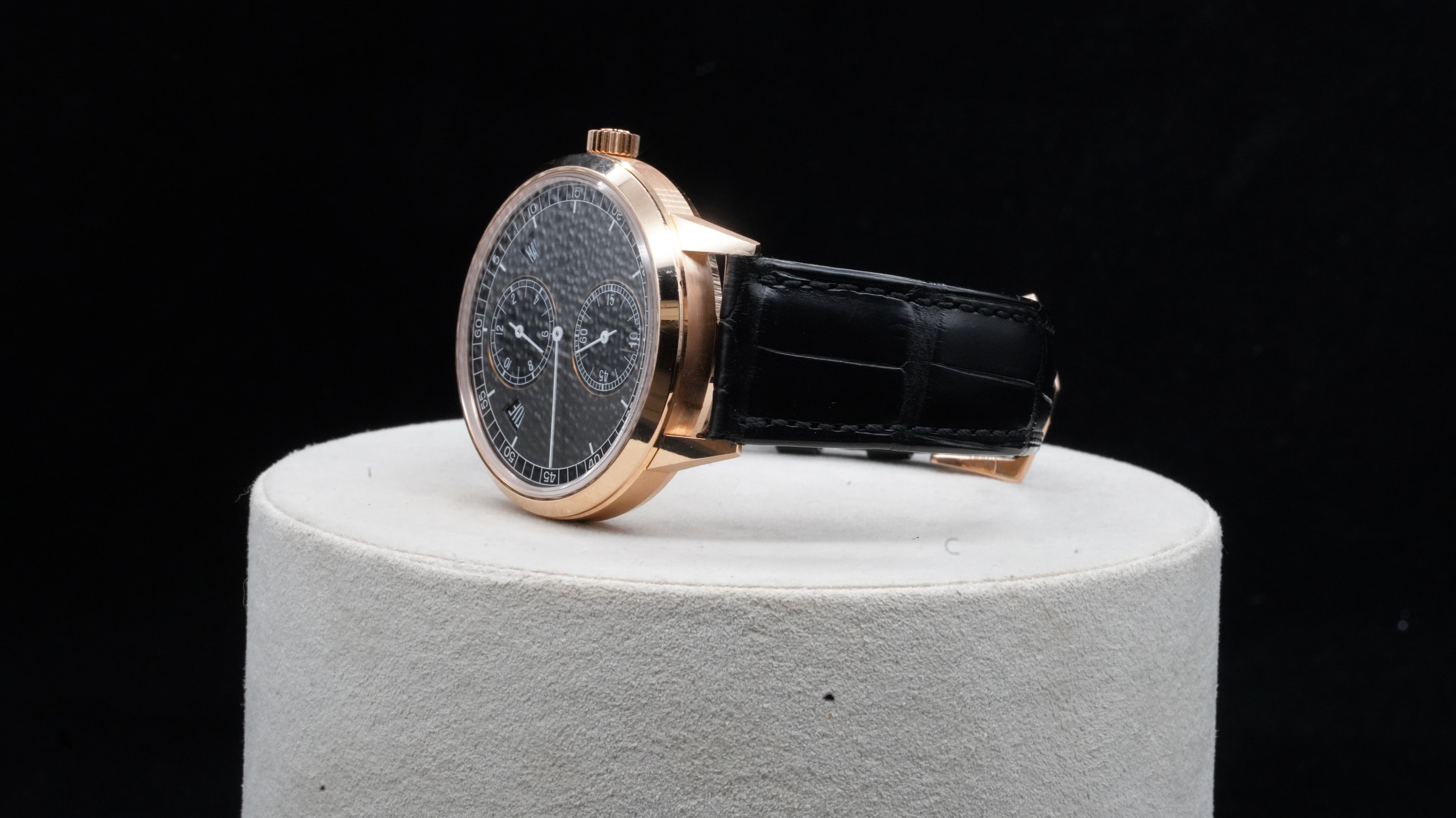 Patek Philippe Regulator Annual Calendar – Reference 5235R-001