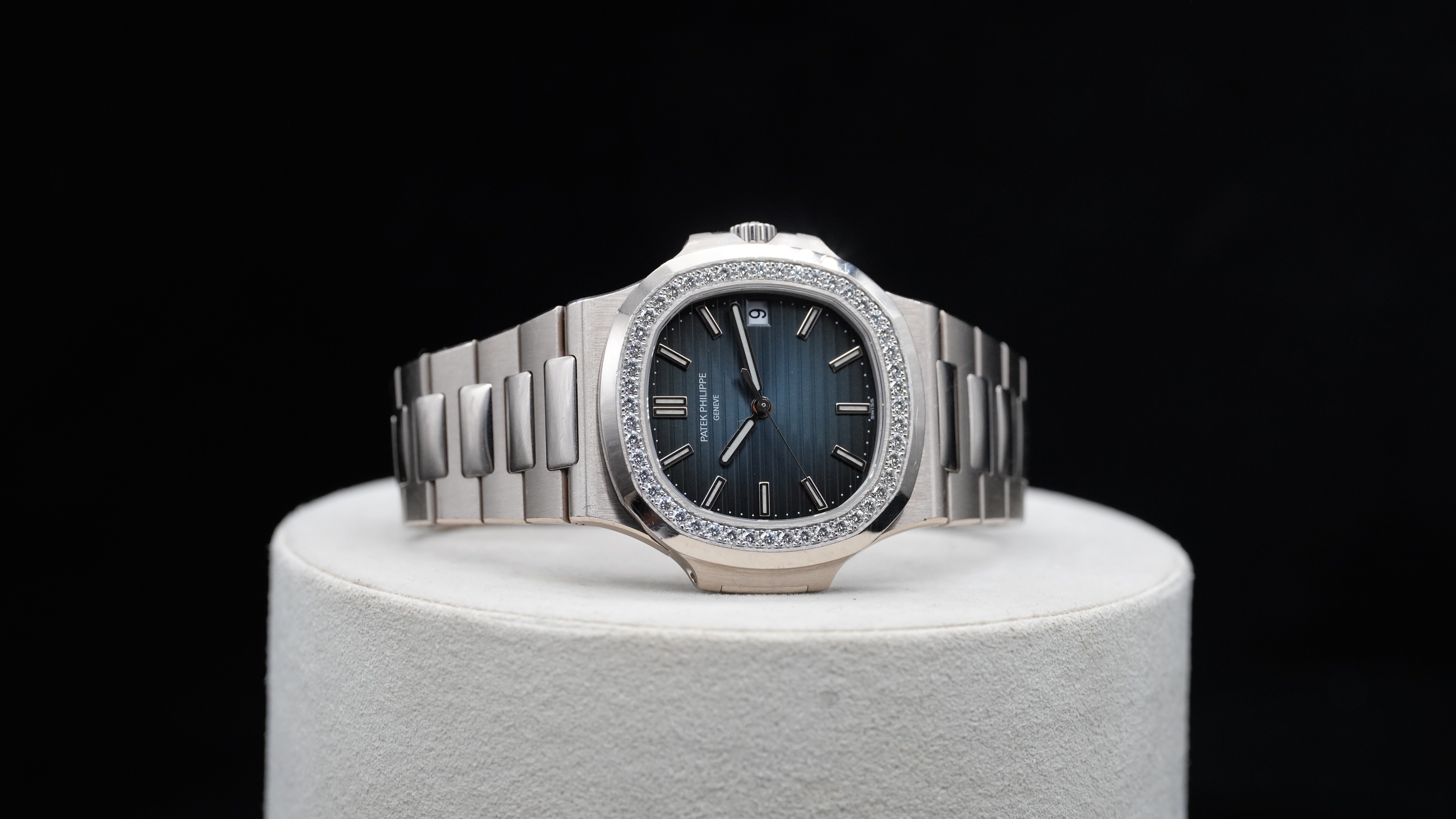 Patek Philippe Nautilus – Reference 5713/1G-001 Blue Dial