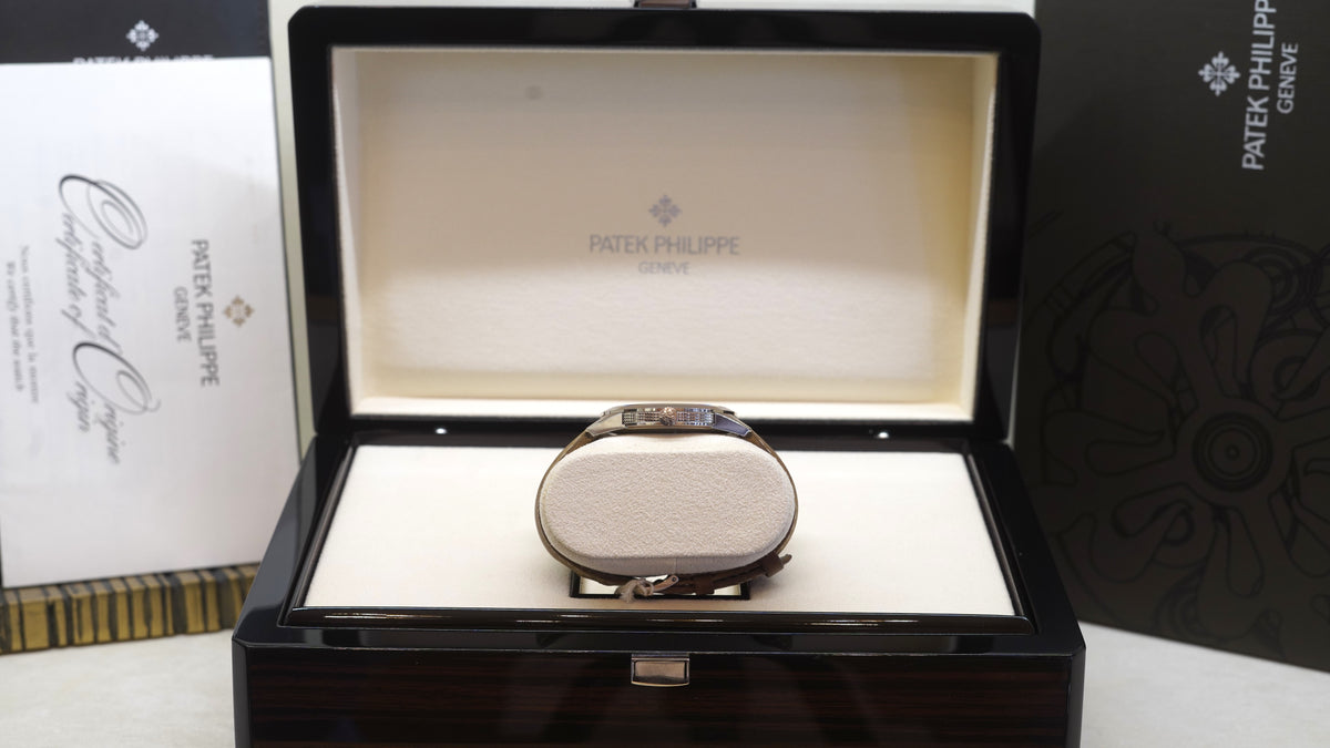 Patek Philippe Calatrava – Ref. 5226G-001 (2022) — 3