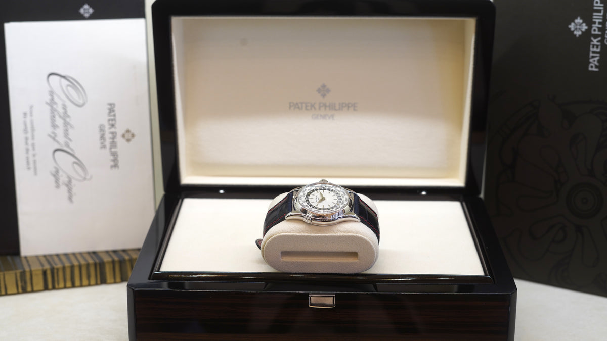Patek Philippe World Time – Ref. 5110G-001 (2005) — 4