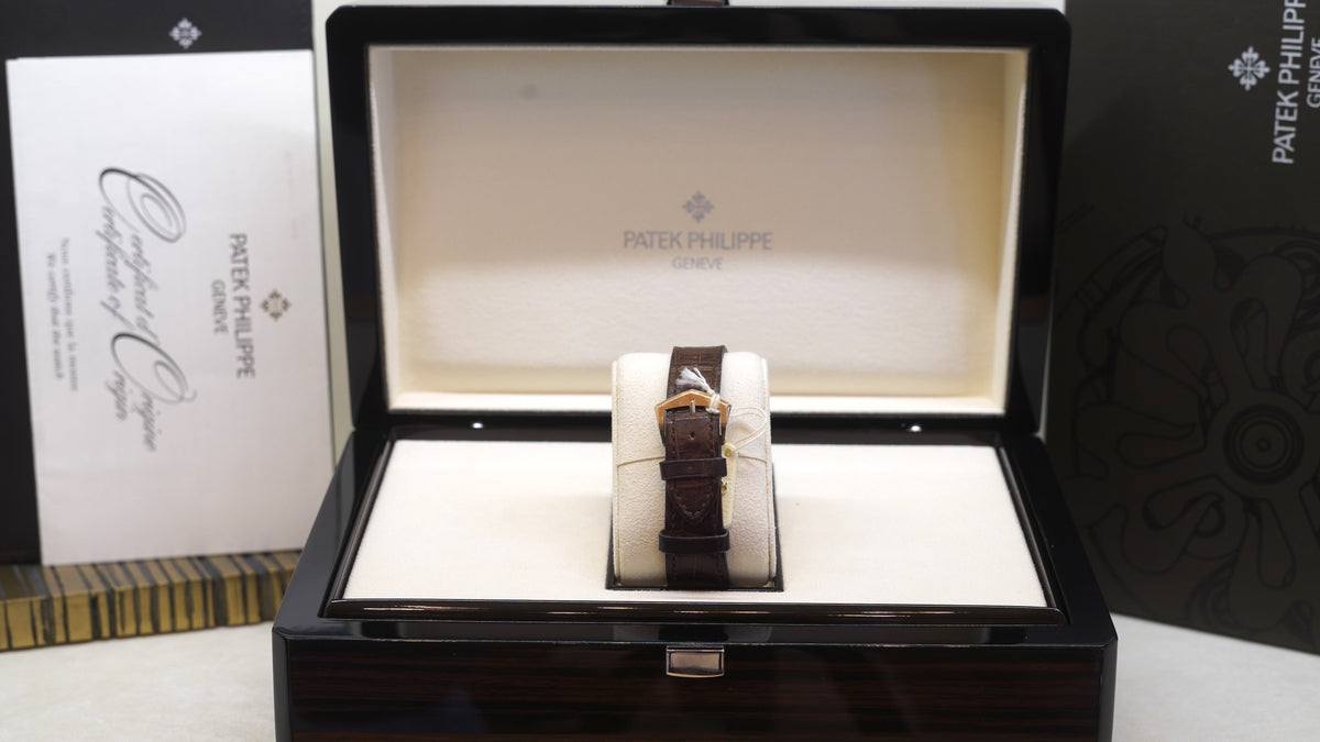 Patek Philippe Calatrava – Ref. 5196R-001 (2012) — 6