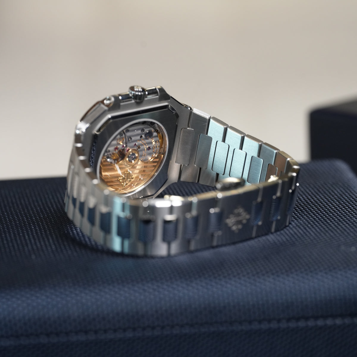 Patek Philippe Cubitus Green – Ref. 5821/1A-001 — 12
