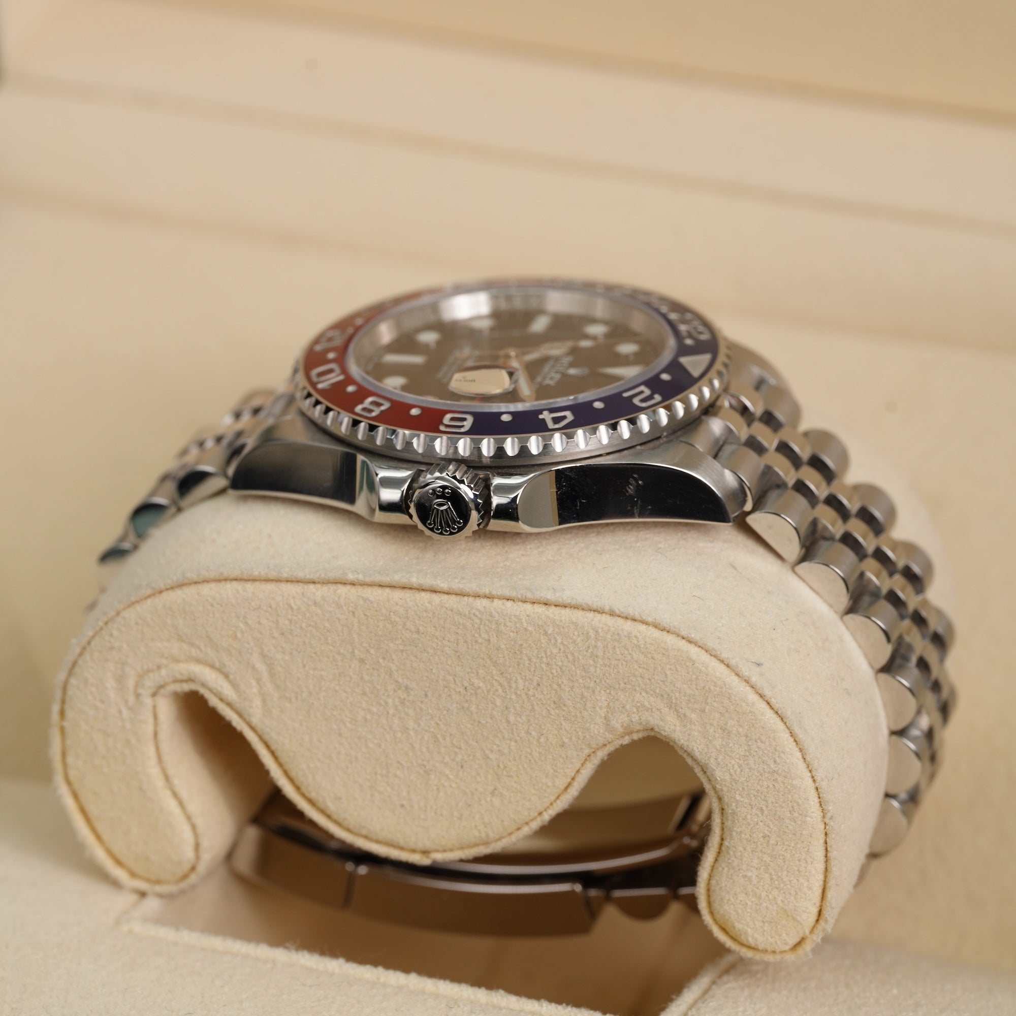 Rolex GMT-Master II “Pepsi” – Ref. 126710BLRO