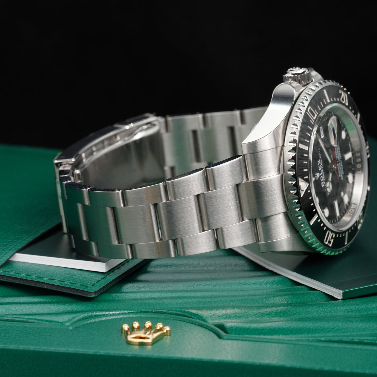 Rolex Sea-Dweller “Single Red” – Ref. 126600 (2017) — 2