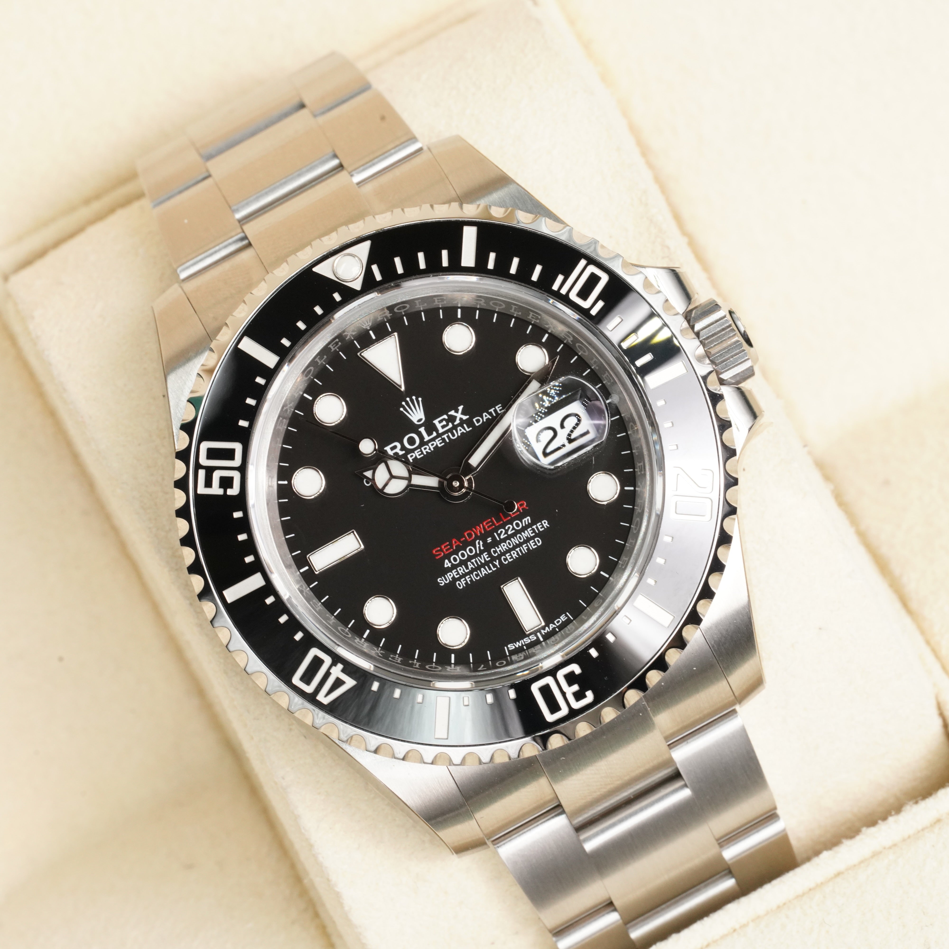 Rolex Sea-Dweller “Single Red” – Ref. 126600 (2017)