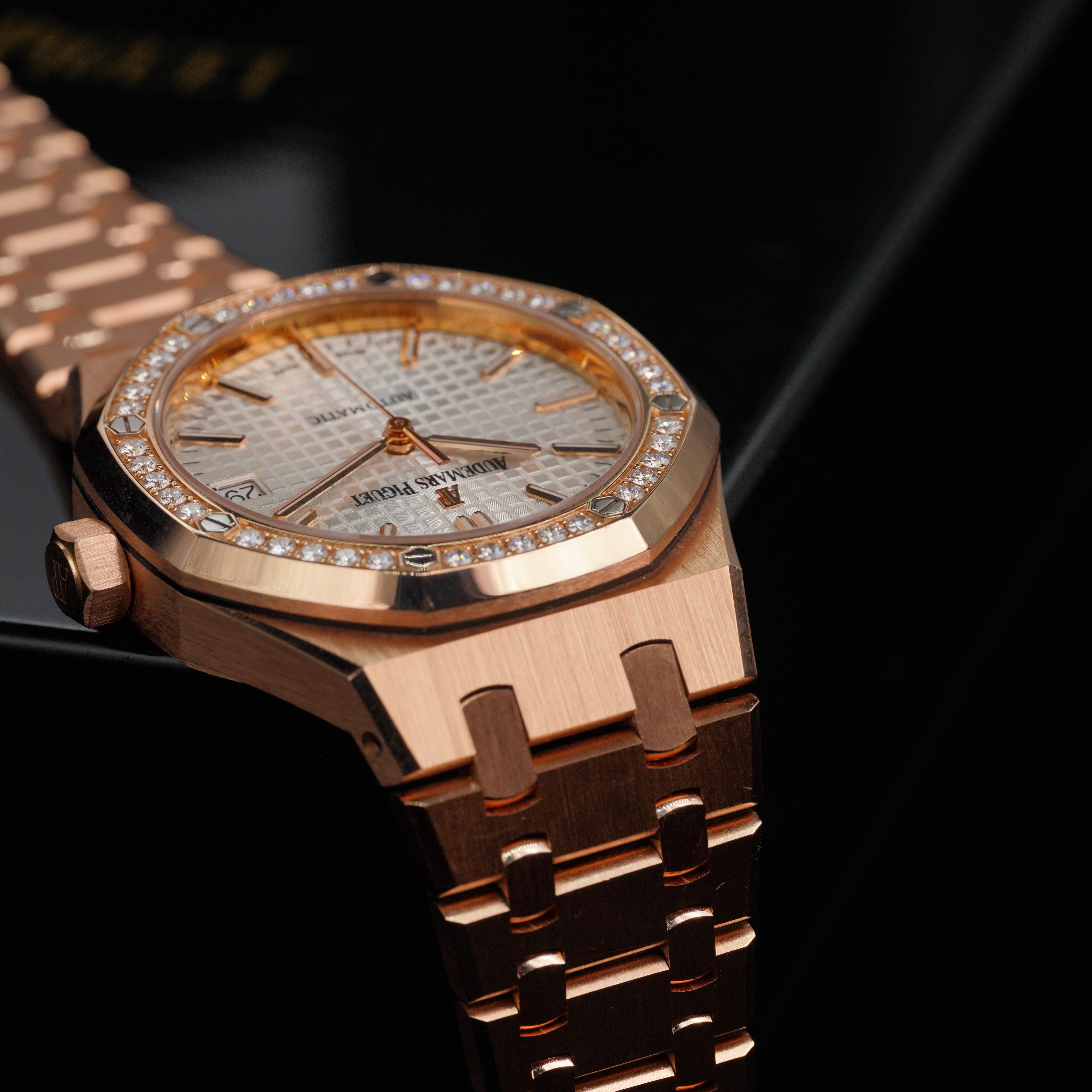 Audemars Piguet Royal Oak 37mm Lady – Ref. 15451OR.ZZ.1256OR.01 (2013)