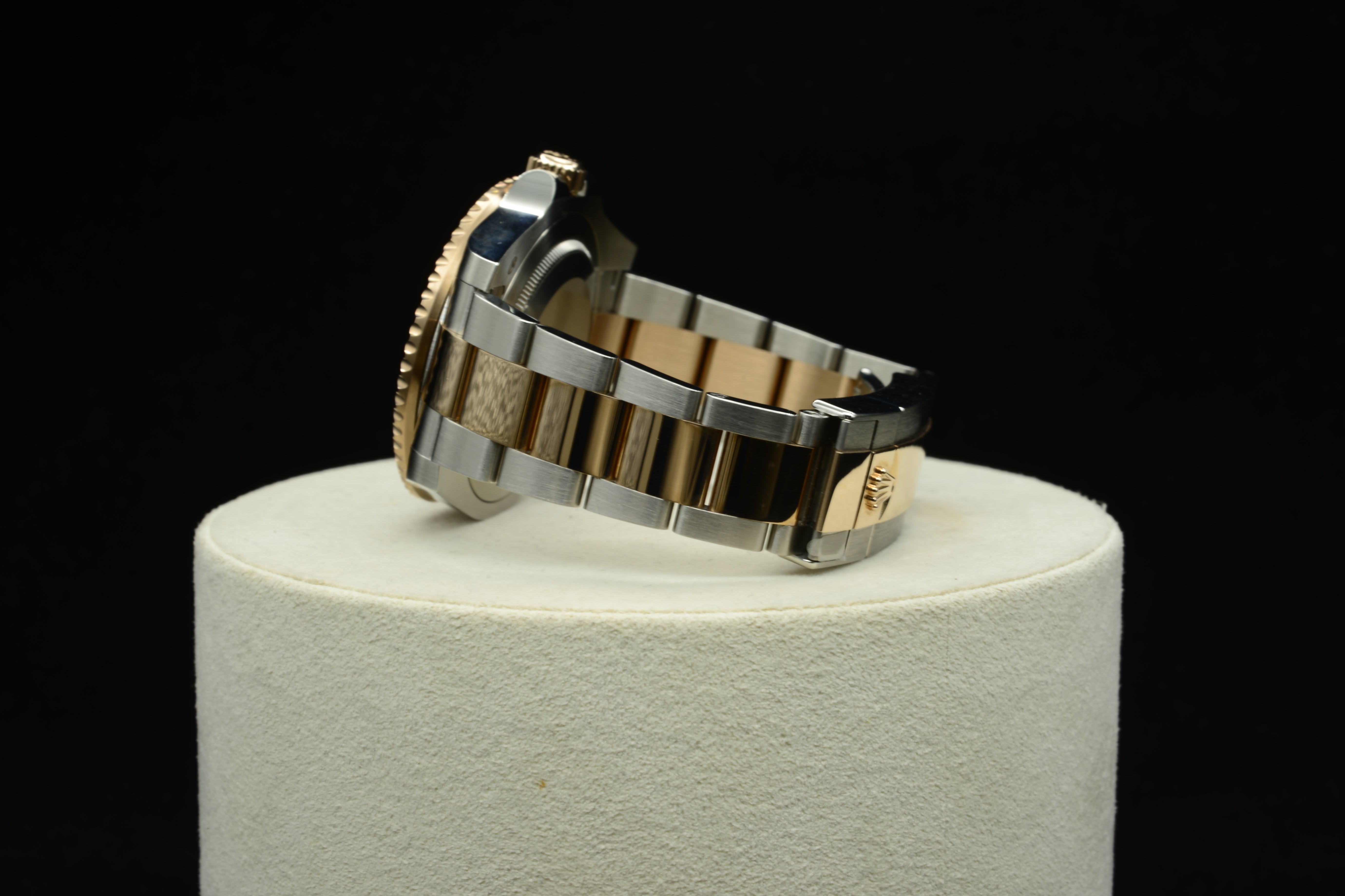 Rolex GMT-Master II “Root Beer” – Reference 126711CHNR