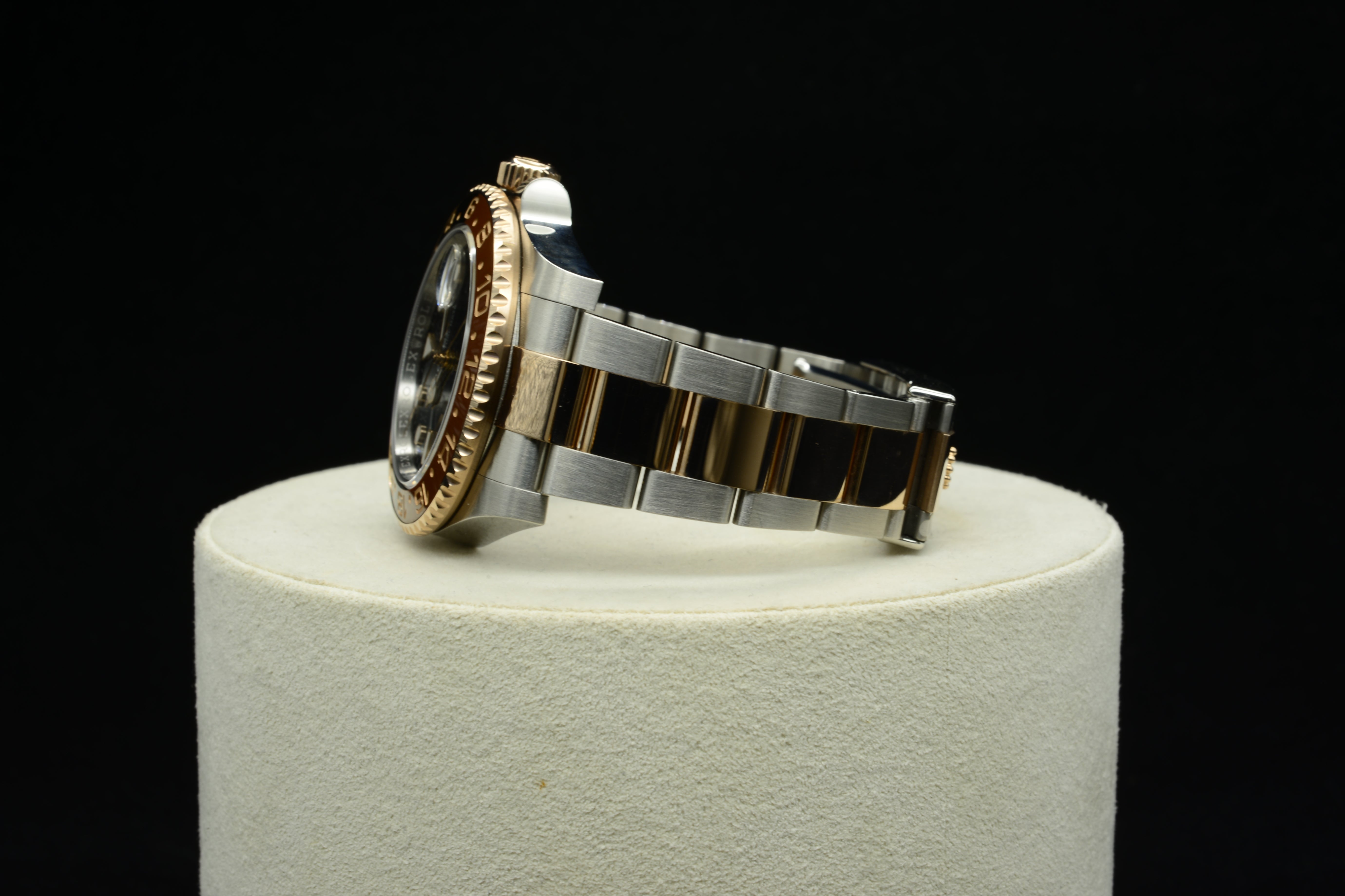 Rolex GMT-Master II “Root Beer” – Reference 126711CHNR