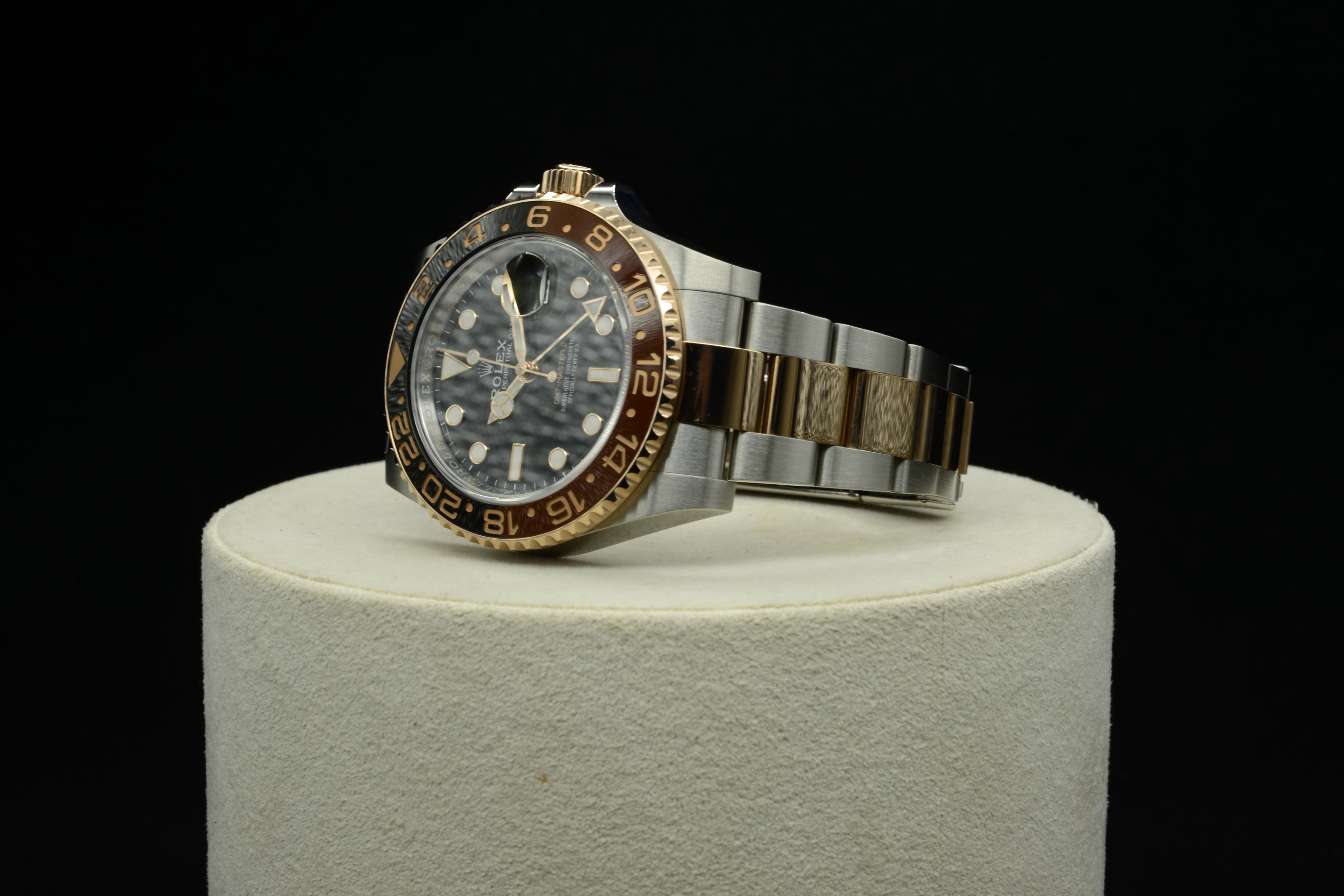 Rolex GMT-Master II “Root Beer” – Reference 126711CHNR