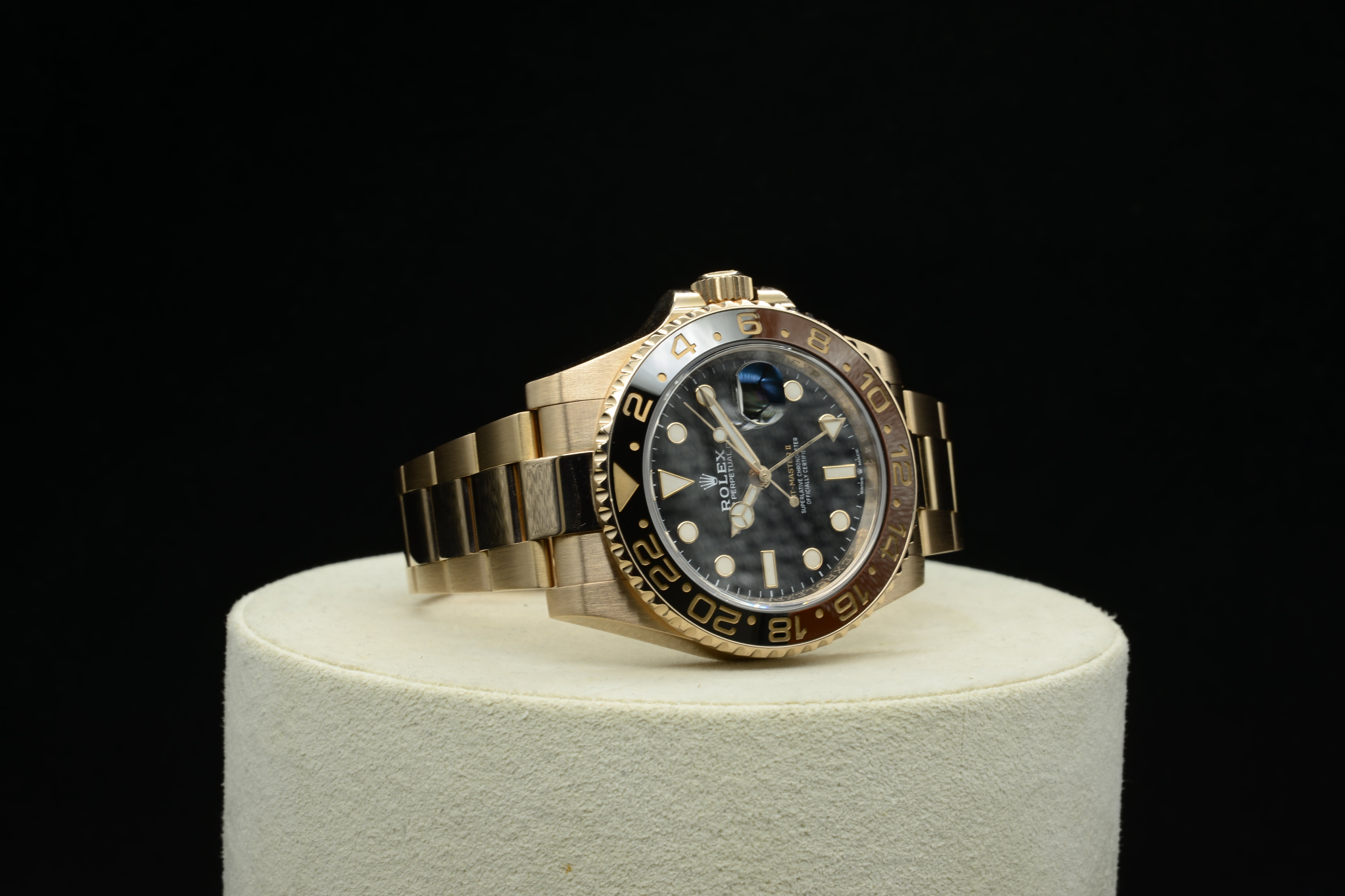 Rolex GMT-Master II - 126715CHNR